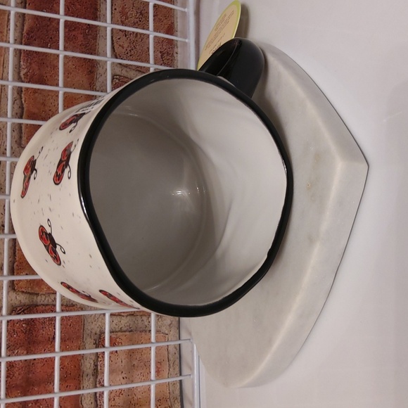 Global Design Bumblebee Mug - NEW - Picture 6 of 7